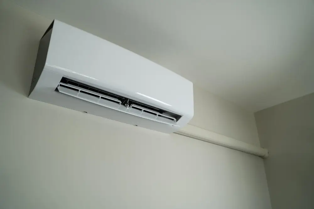 New Air Conditioner Options for Oxford: Repair vs Replace