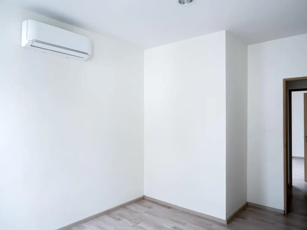 Wall Mounted Air Conditioning Units: Repair vs Replacement