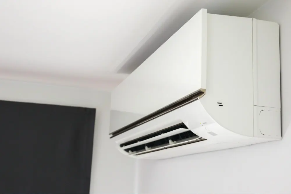 Split vs Ducted Air Con Without Ruining Features