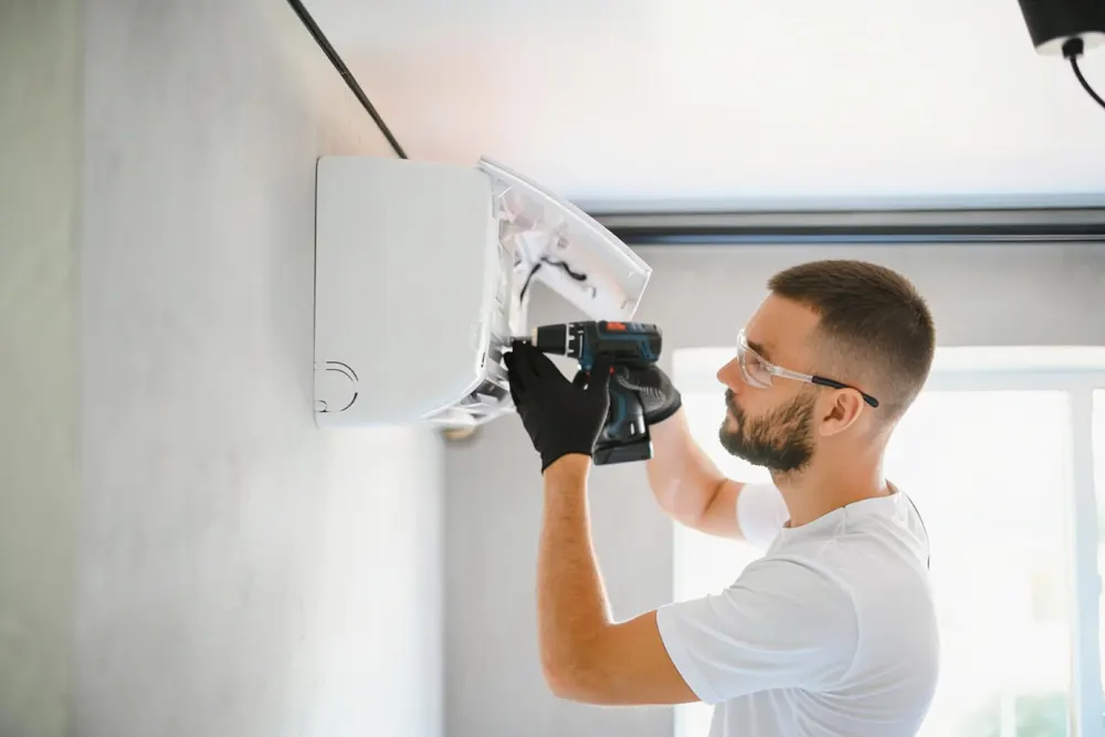 Air Conditioning Fitters Oxford: What to Expect in Older Properties